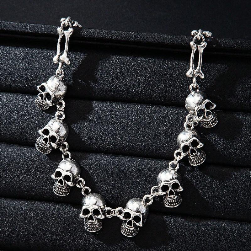 Gothic Style Exaggerated Multiple Skull Connected Choker Necklace Unique Skull Halloween Gift Accessory Charm Quirky