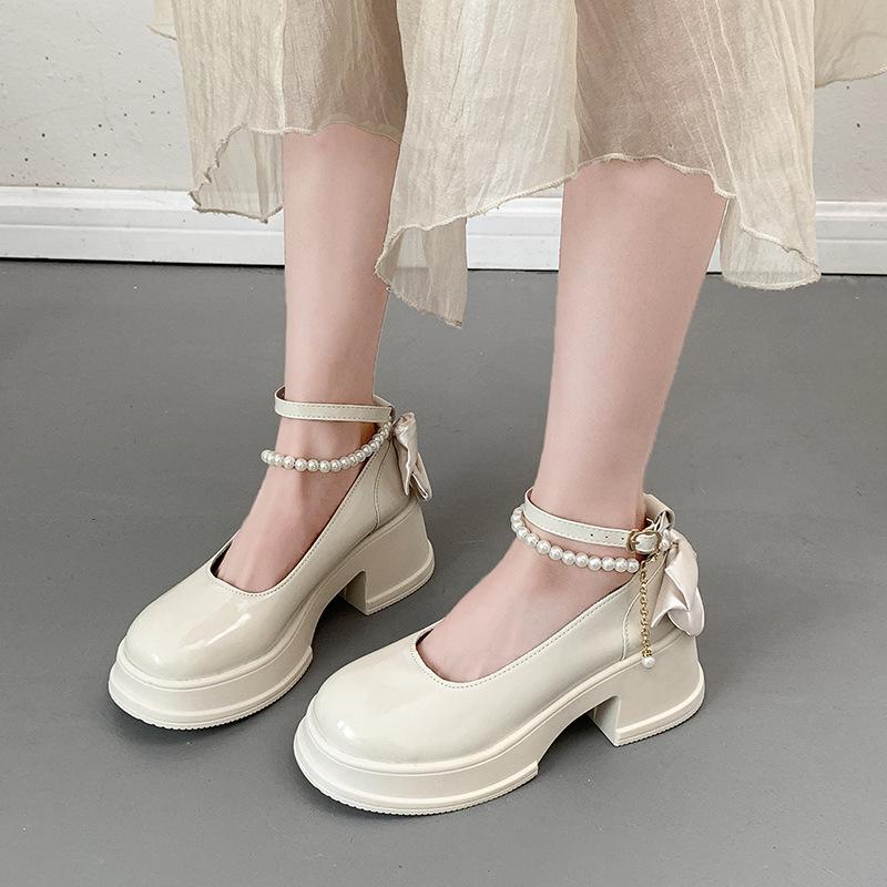 

Весна 2024 новые женские туфли-лодочки на среднем каблуке на толстой подошве с мелким вырезом, с ремешком-пряжкой, из маленькой кожи, модные туфли с бантом 35