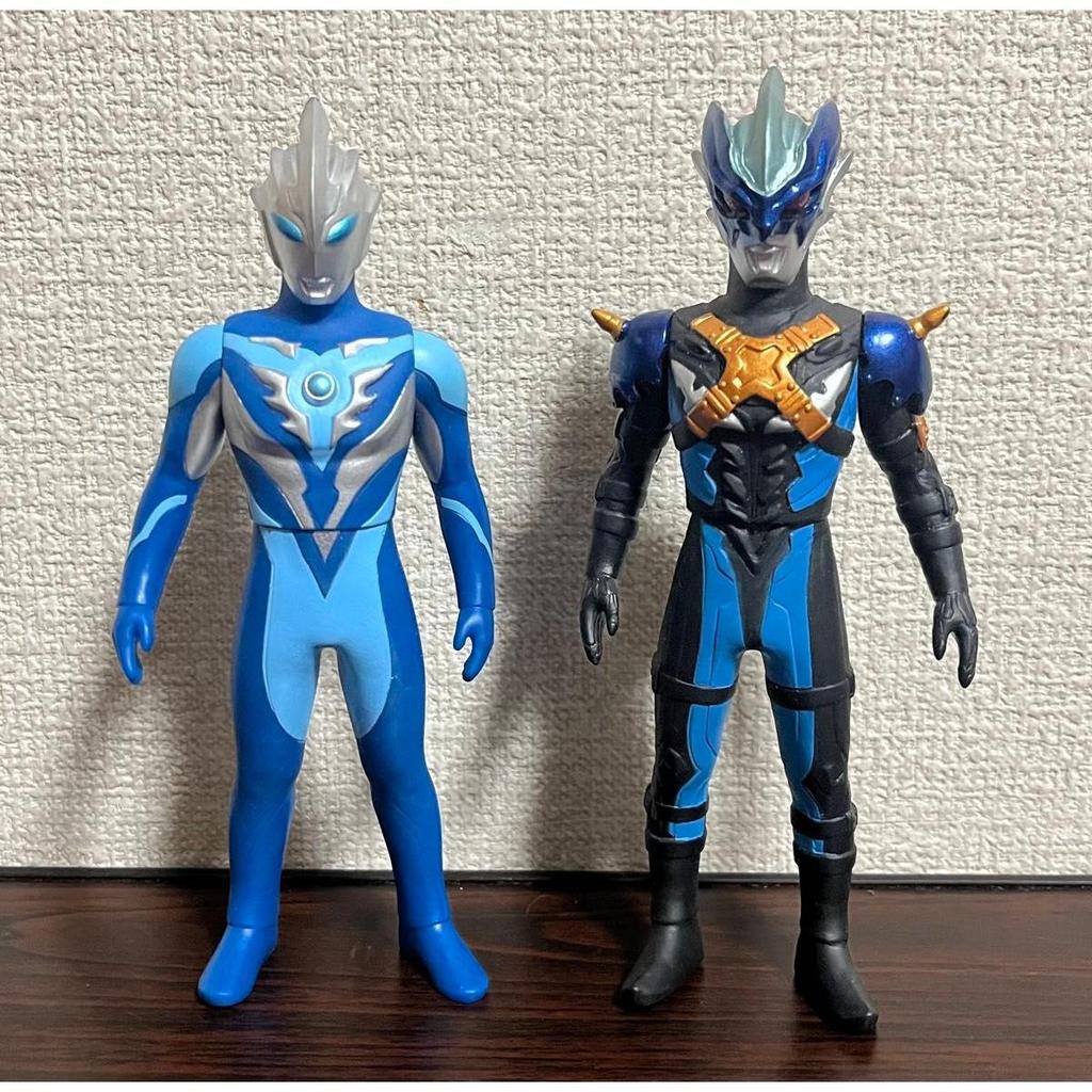 Used Ultra Monster Series Ultraman Tregear Early Style Lube Taiga Ultraman R/B Soft Vinyl