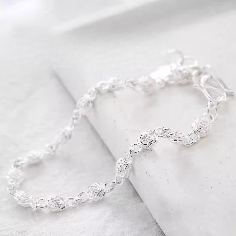 Double-Sided Rose Flower Bracelet for Women: Exquisite, Versatile, Sweet Ins Style Hand Jewelry