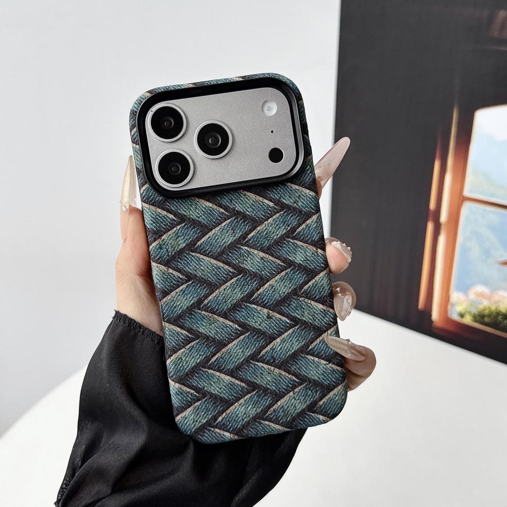 Retro Print Magnetic Phone Case for Apple 18 Pro Max - Invisible, Anti-Fall Protection for iPhone 17 Pro