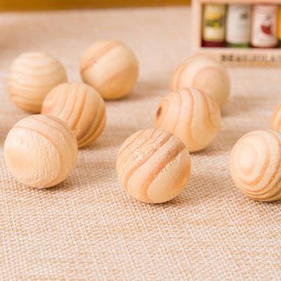 5pcs/bag Wardrobe Pest Control Wooden Mothballs Prevent Mildew Moistureproof Deworming Fragrant  