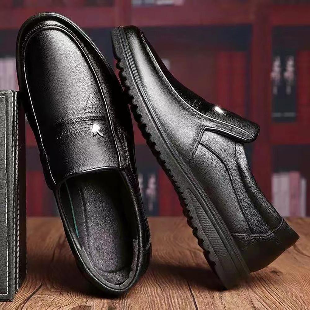 Leather Shoes Korean Version of Fashion Business Dress Breathable Casual Shoes Father's Day Gift Giving One Pedal Men's Business Leisure