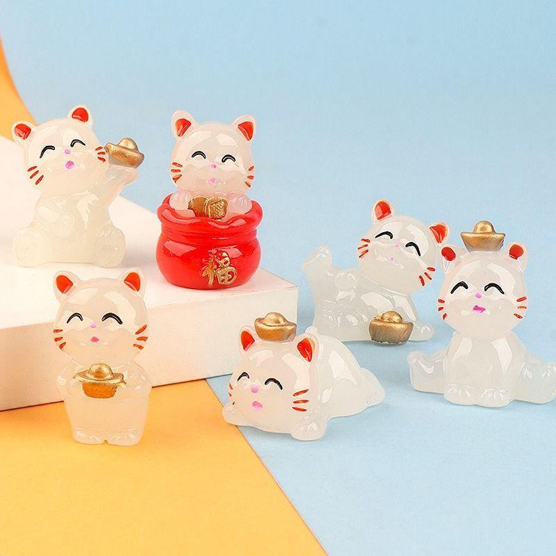 6 STuks Creatieve Gloeiende Gelukskat Micro Landschap DIY Decoratie Lichtgevende Kat Mini Beeldjes Auto Kantoor Bureau Decoraties