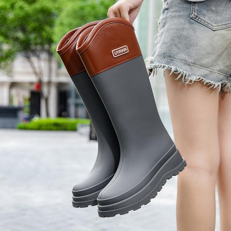 Damen-Gummistiefel Mode Kniehoch Gummi-Gamaschen Wasserdicht Gartenarbeitsstiefel PVC-Gummistiefel Winter Warm Baumwoll-Regenstiefel