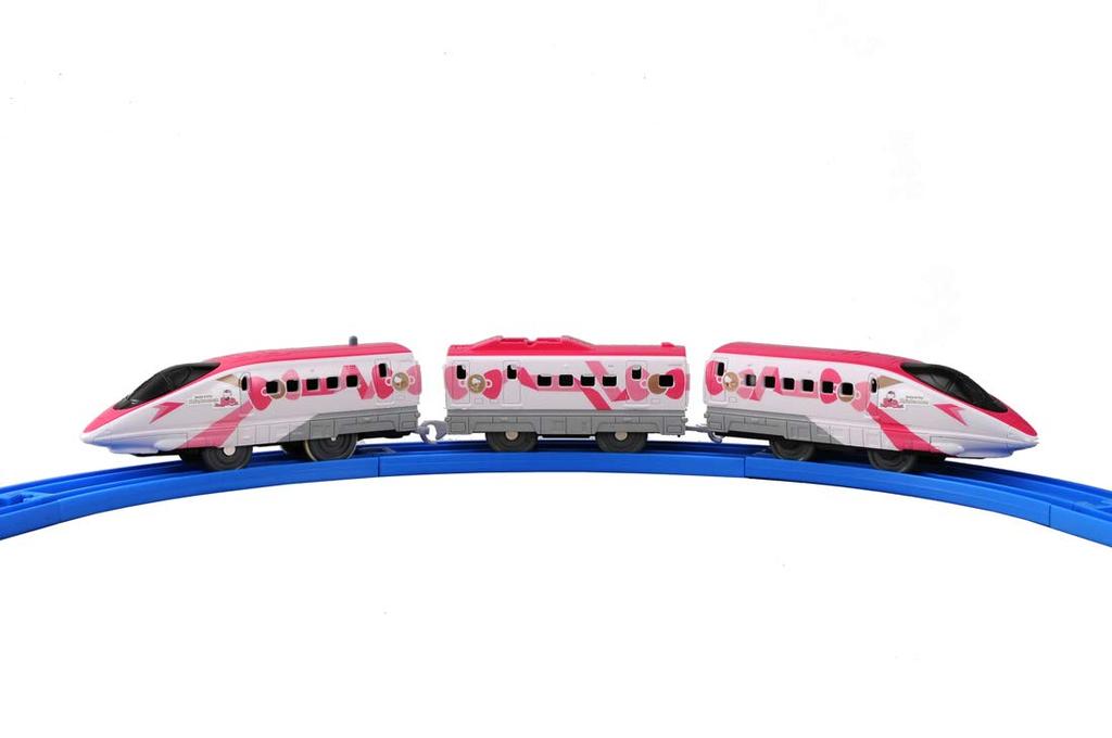 Plarail SC-07 Hello Kitty Shinkansen