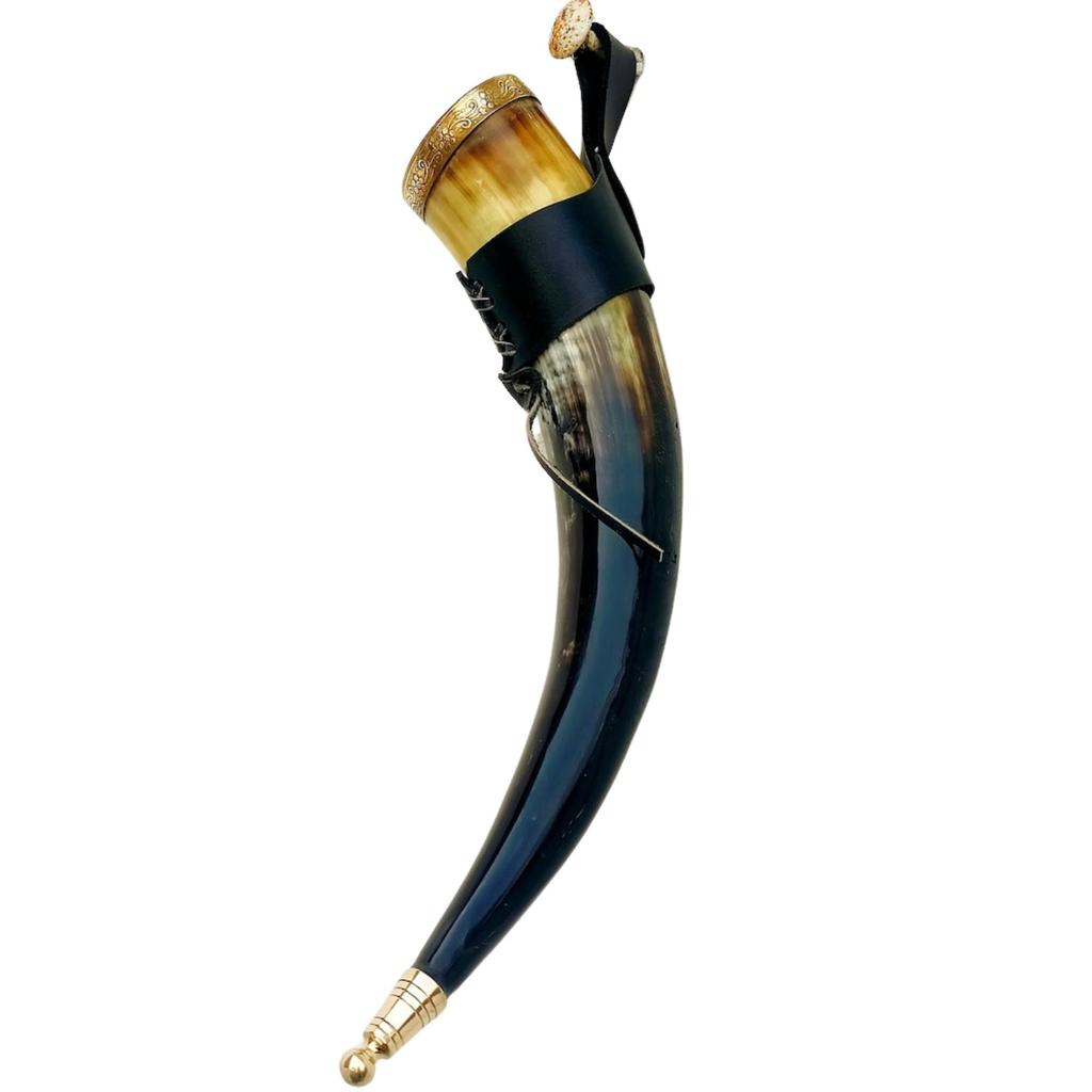 2-teiliges Trinkhorn mit Lederholster, Messingkugelspitze und Ständer, Weihnachtsgeschenk