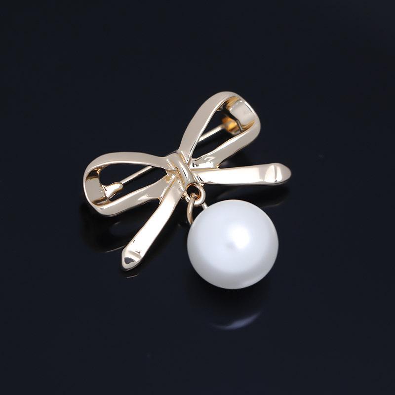Pearl anti-light brooch bow tie brooch with diamond rhinestone brooch smooth pin buckle clothing accessories