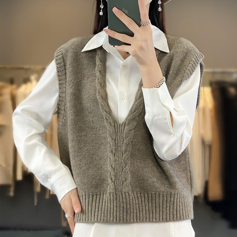 Autumn new twist knitted vest women's V-neck casual simple fashion sleeveless vest women's vest