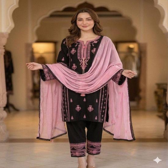 Elegant Embroidered 3-Piece Festive Kurta Pant Set