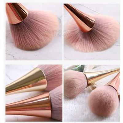 Fainie - Blush Brush