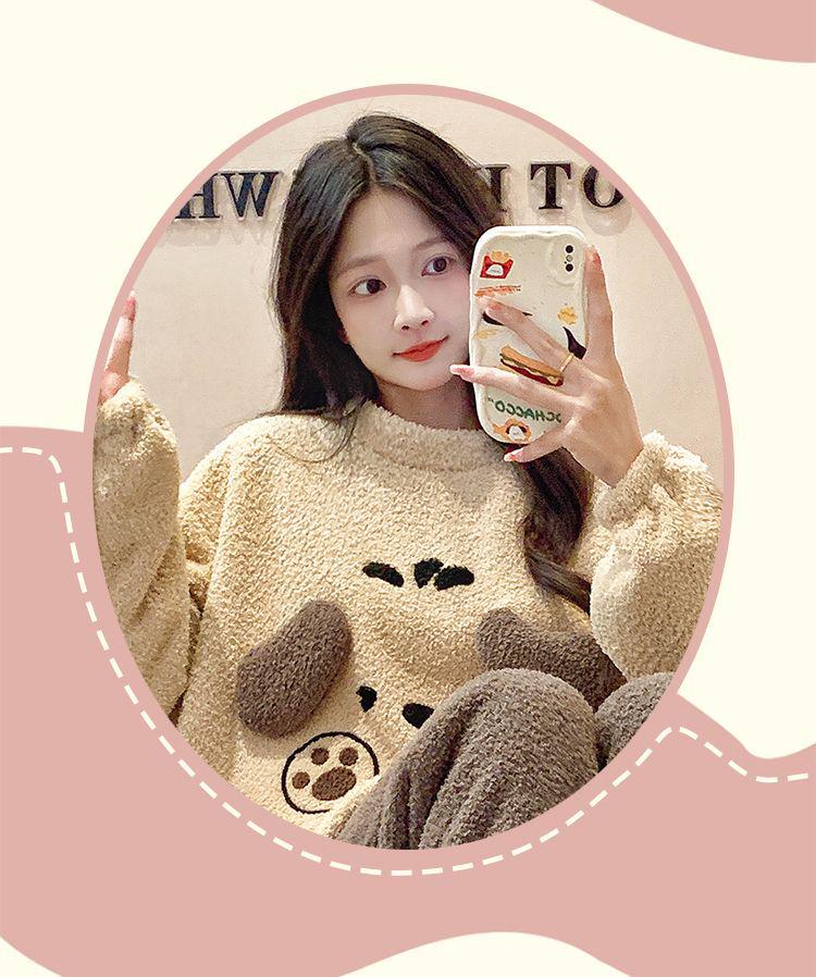 Women's Winter Coral Fleece Pajamas, Long-Sleeved Flannel Set with Velvet, Suitable for Spring and Autumn, Can Be Worn Outdoors