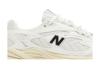 New Balance 725v1 Meersalz Phantomknochen