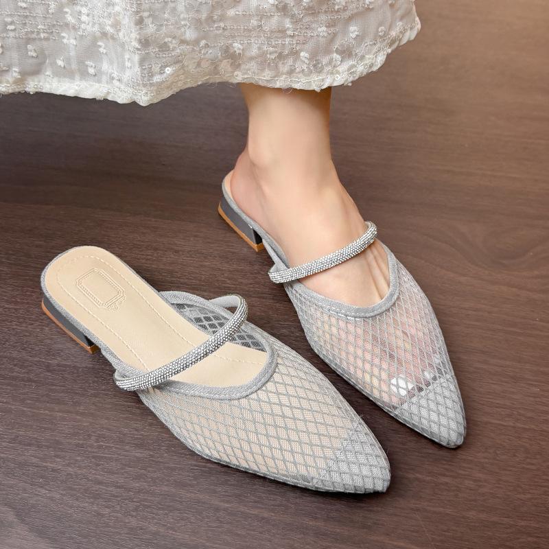 New Large-sized Front-padded Slip-on Low-heeled Net-covered Women's Shoes