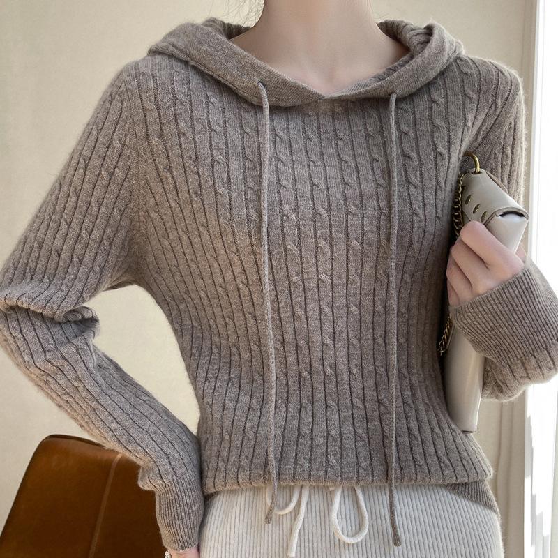 2024 Autumn/Winter Women's Cable Knit Cashmere Hoodie: Loose-Fit Fashion Pullover