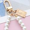 Catena Perle finte Lecca-lecca Lettera Decorazione Portachiavi vintage anti-smarrimento Accessori per telefoni