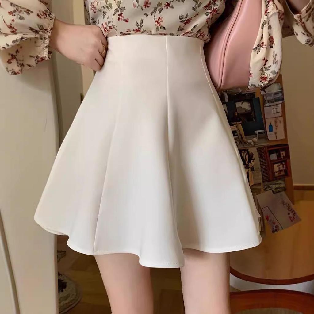 2024 Spring Black High Waist A-Line Skirt: Women's College Style, Slim, Anti-Exposure