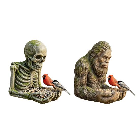 Hrănitoare pentru păsări Sasquatch Sculptură Sasquatch din Rășină Hrănitoare de Exterior Schelet Hrănitoare Decorativă pentru Păsări pentru Copac Curte Grădină Artă Decor