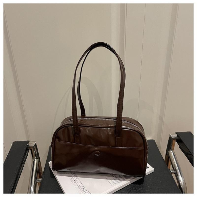 A Retro, Large-capacity, Casual, Daily Underarm Bag for Women with A Single Shoulder for Commuting