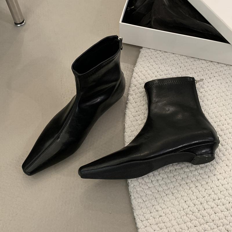 Ankle Boots for Women Flats Pointed Toe Leather Shoes  Winter Fashion Boots New Walking Leather Designer Chelsea Mujer Botas