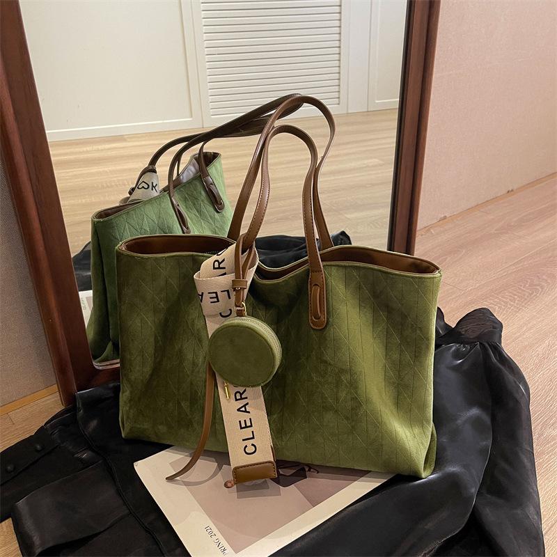 Large Capacity Suede Bag Women's Autumn and Winter Versatile Casual Shoulder Bag Class Tote Bag