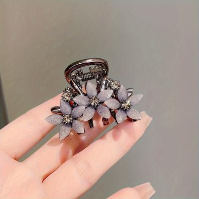 Elegant Rhinestone Flower Hair Claw Chic Alloy Shark Clip for Women, Perfect for Valentine's Day & Everyday Use