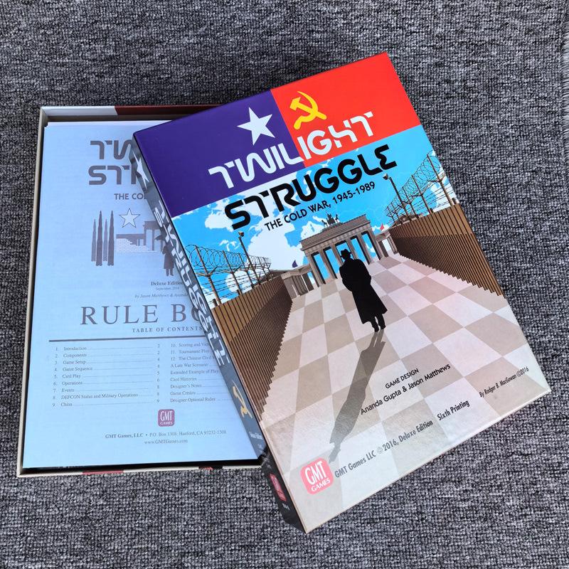 Společenská stolní hra Twilight Struggle Deluxe Edition (anglická verze)