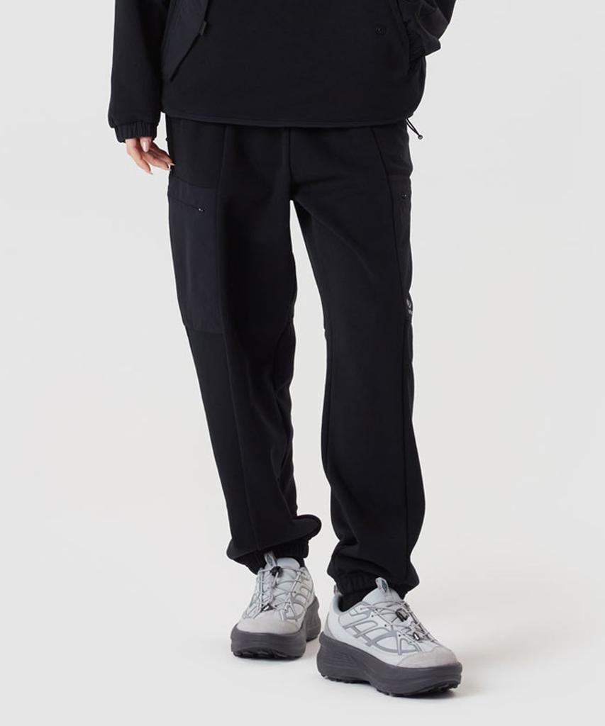 UMBRO Wayfinder Woven Bit Knit Jogger Pants Black (Uq121Cfp13)