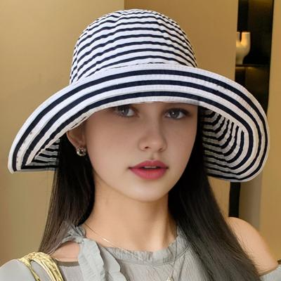 Women Wide Brim Sun Hat UV Protection Striped Beach Floppy Hat Foldable Packable Bucket Hat for Women And Girls