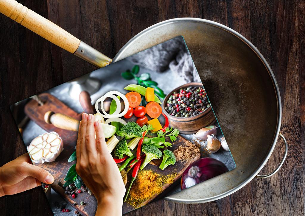 GLASS PLATE CUTTING BOARD 52x40 SPICES