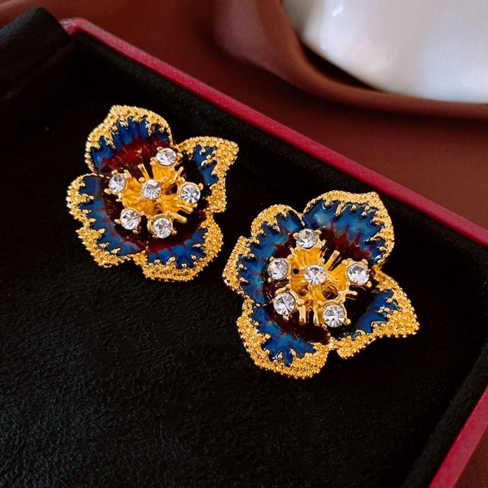 Exquisite Flower Crystal Earrings Vintage French Style Earrings Elegant Oil Dripping Earring  Gift