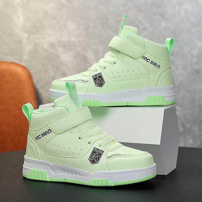 Children's autumn and winter campus 2025 high-top sports shoes Boys' fashion breathable shoes Middle and older children's girls' outdoor sports shoes