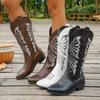 Cowboystøvler for kvinner Cowgirl Western-støvler Broderi Sydd Chunky hæl Mid-leggstøvler Kvinners Påtrekk Vintage Faux skinn Vide leggstøvler