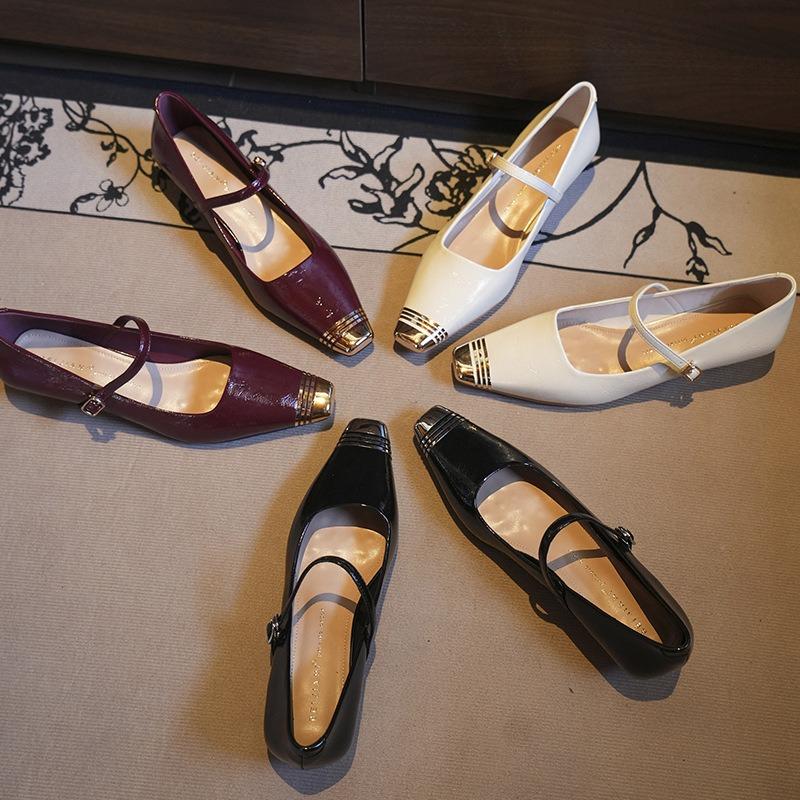 Exquisite and comfortable~ slope heel CM~ temperament flat shoes women's small square head single shoes with spring