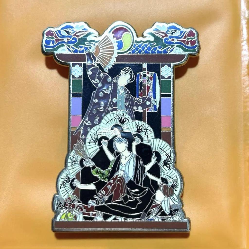 [USED] BTS Pin Badge Mama IDOL 3J