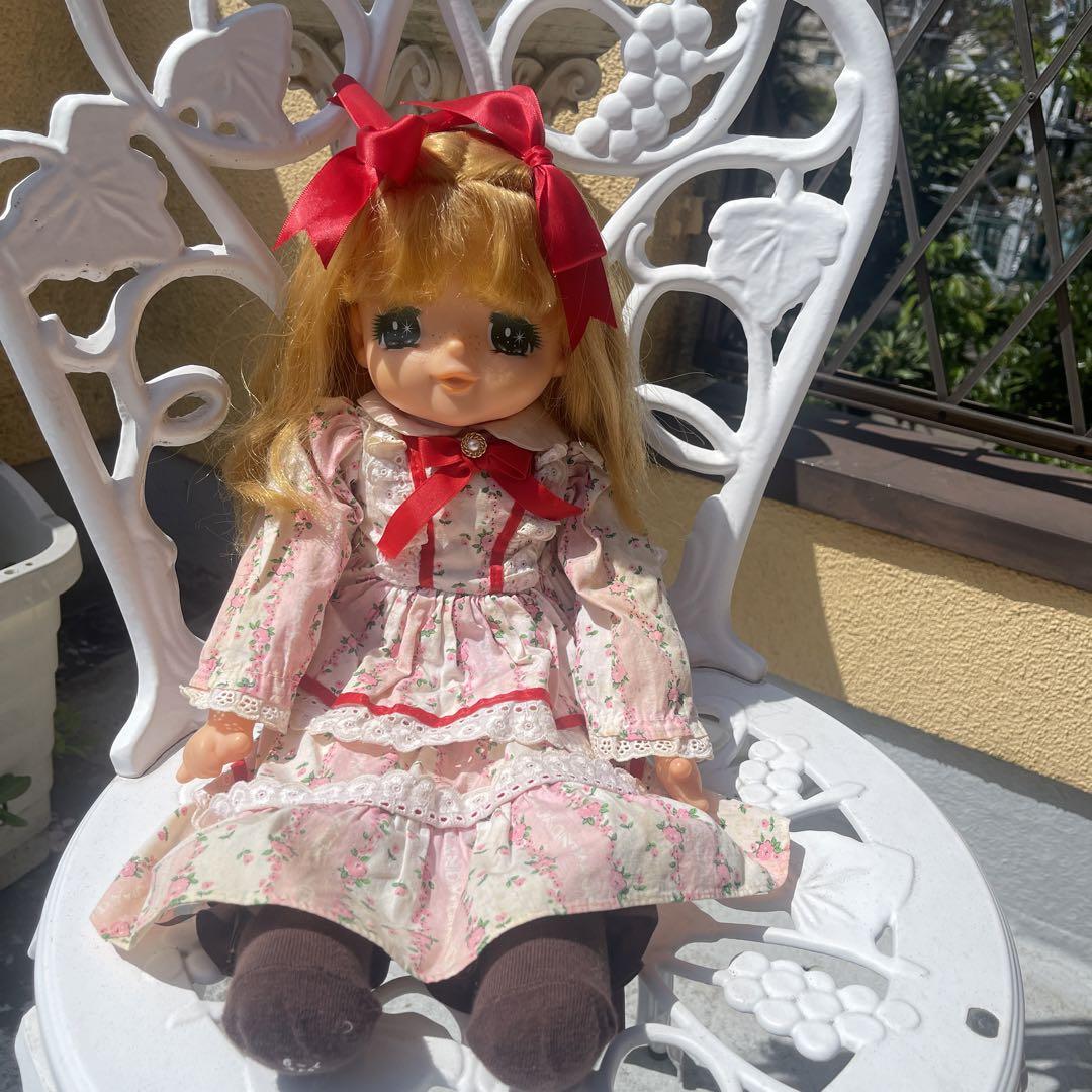 

[USED] Candy Candy Doll in a Flower Print Dress with Blonde Hair