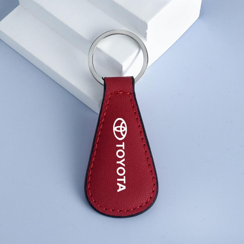 PU Leather Car Keychain Key Rings For Toyota Hilux Aygo Yaris Ractis Corolla Camry Rav4 Cruiser CHR Auto Pendant Accessories