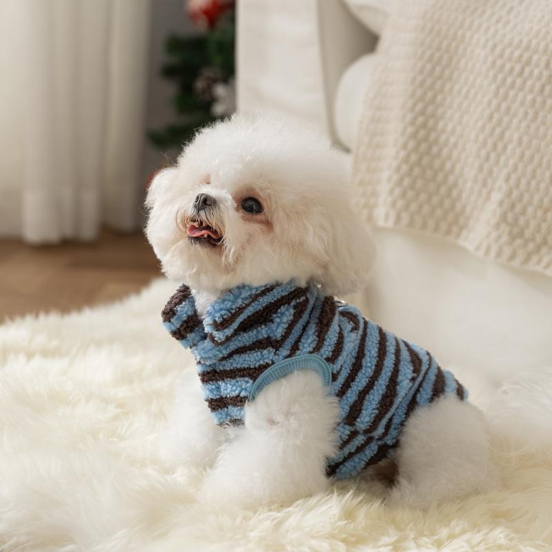 25 years old new autumn and winter puppy clothes striped roll cashmere clothes warm kittens puppies pet clothes