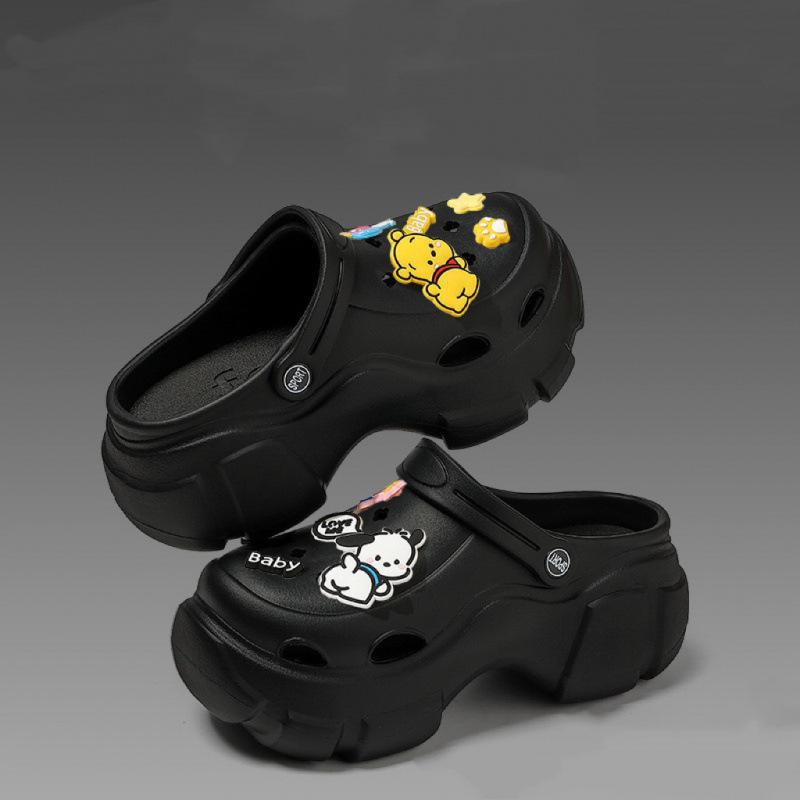 Women's Thick-Soled Height-Boosting Clogs: Stylish Non-Slip, Breathable, Closed-Toe for Outdoor, Office, Operating Room, or Summer Wear.