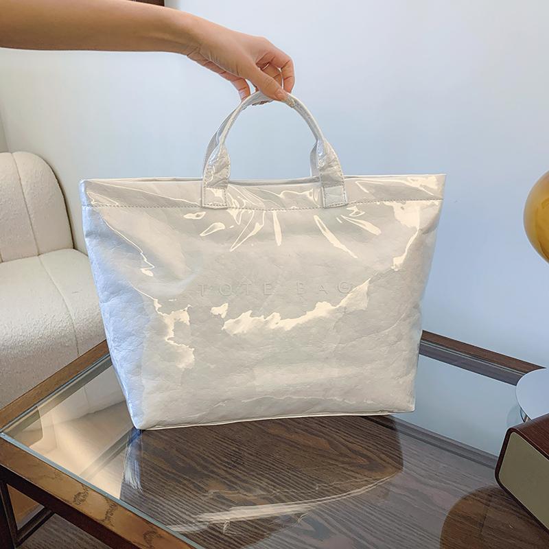 Versatile Jelly Manual Bag for Women Simple Large Capacity Commuting Tote Elegant and High-end New