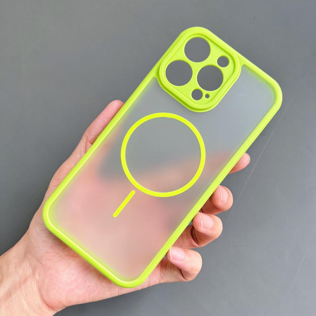 iPhone 17 Pro Max Skin-Feel Heat Dissipation Magnetic Case Cover