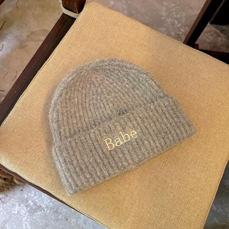 Letter Embroidered Woolen Hat Autumn and Winter Versatile Men and Women Outdoor Cycling Warm Pullover Knitted Woolen Hat
