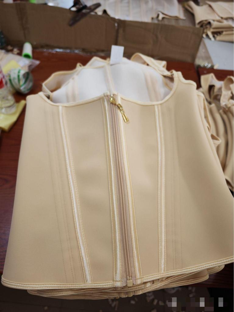 Platinum Edition Latex Waist Trainer: 15 Steel Bone Tummy Control Vest