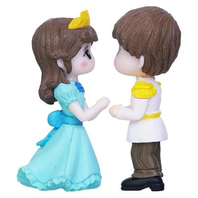 Valentine Gift for Girlfriend Boyfriend | Prince & Princess Couple Statue Valentine's Day Showpiece | Valentine Day Gift