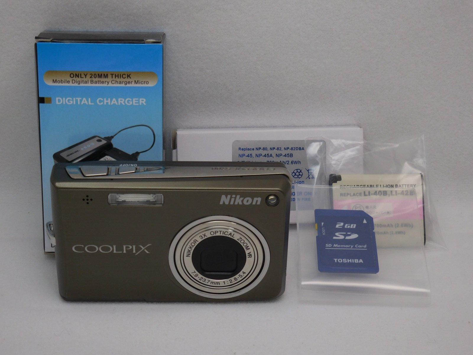 

Nikon Digital Camera COOLPIX S700 Urban Black COOLPIXS700