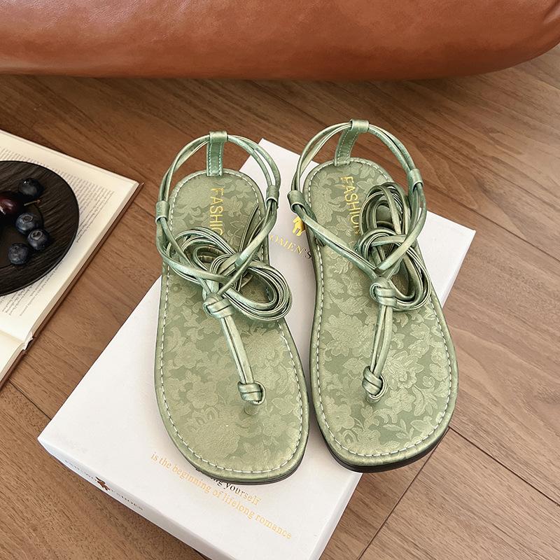Retro Vacation Style Toe Sandals Fairy Shoes 2025 New Summer with Skirt Beach Shoes Flat Roman Shoes