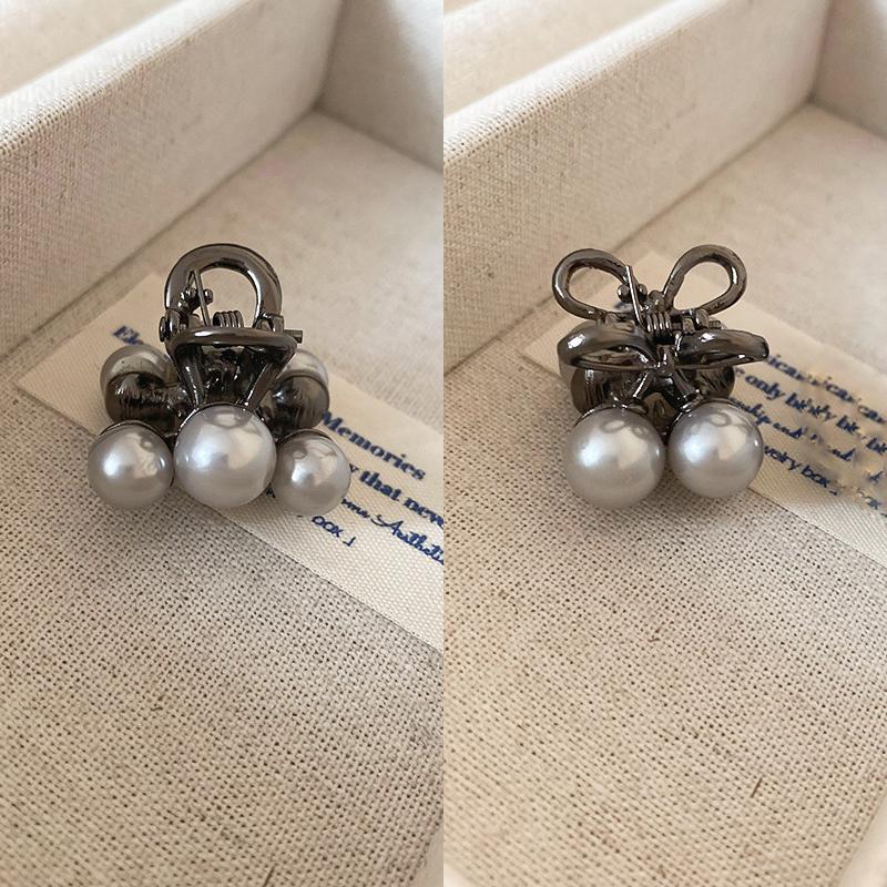 French Light Luxury New Mini Imitation Pearl Hair Claws For Women Temperament Versatile Fringe Clips Fashion Premium Accessories