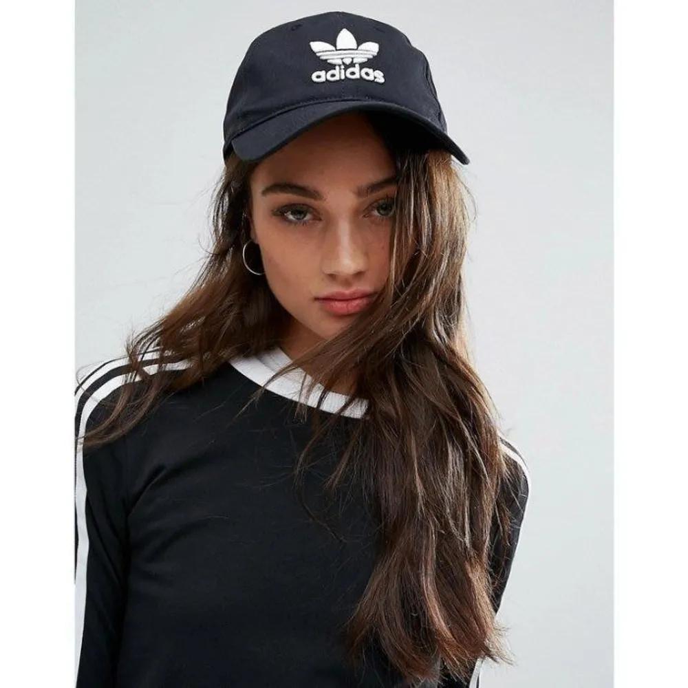 [adidas] Новая кепка adidas Trefoil Унисекс Женская Мужская Для пары Black Free
