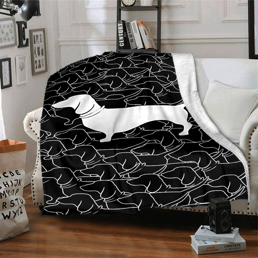 1pc Dachshund Pattern Lightweight Flannel Blanket, Comfortable and Warm Blanket, for Office and Camping Sofa Bed153