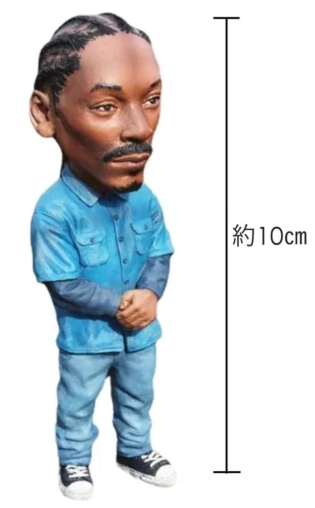 Figurka legendárního hiphopového rappera (Snoop Dogg)